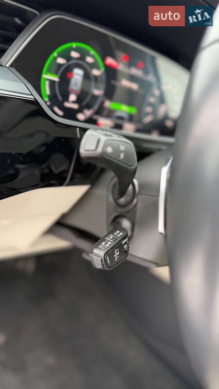 Внедорожник / Кроссовер Audi e-tron 2021 в Виннице фото 30 Внедорожник / Кроссовер Audi e-tron 2021 в Виннице