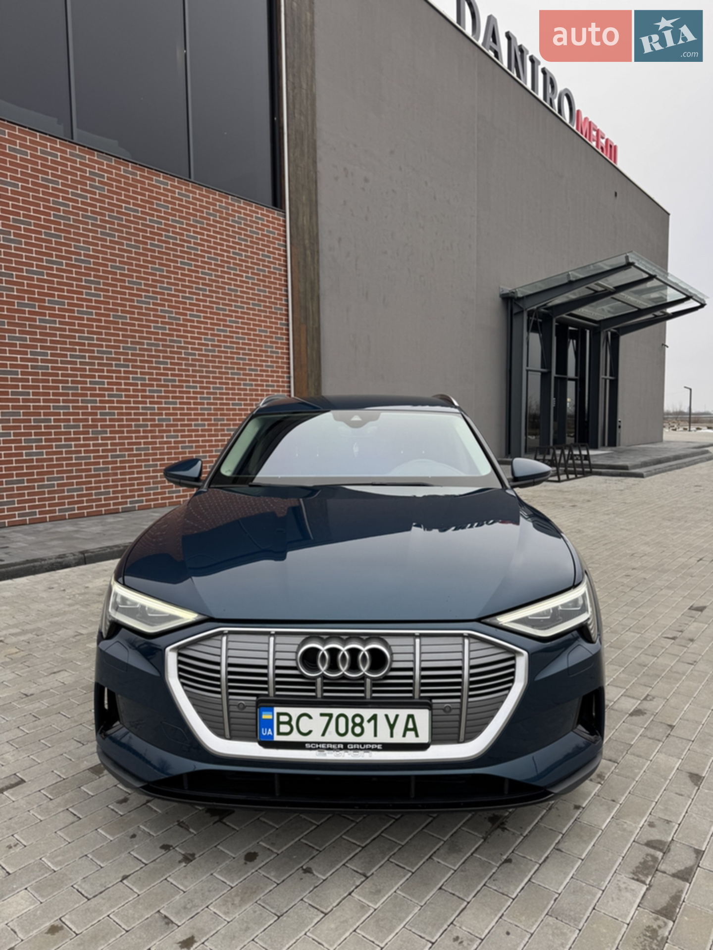 2019 Audi e-tron - мініатюра 22
