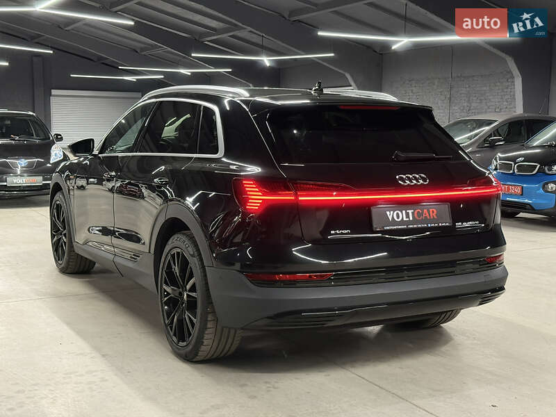 Внедорожник / Кроссовер Audi e-tron 2019 в Владимире фото 6 Внедорожник / Кроссовер Audi e-tron 2019 в Владимире