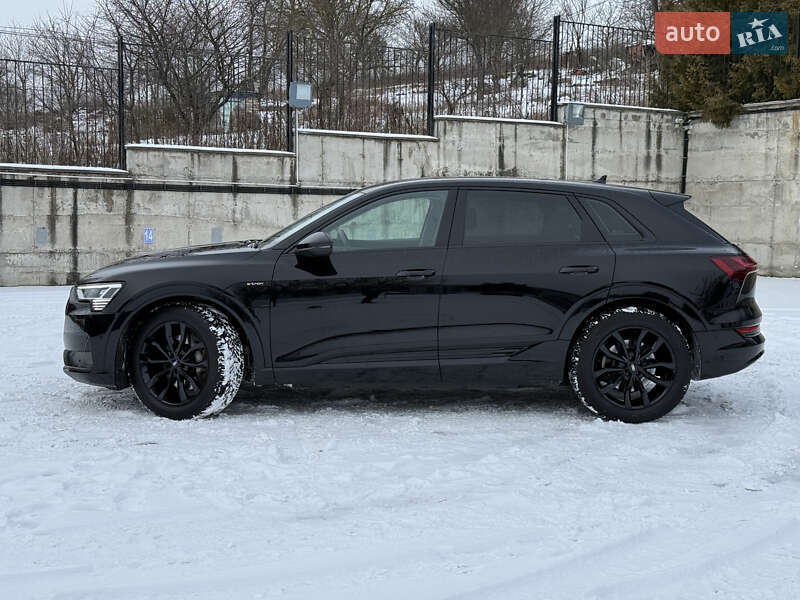 Внедорожник / Кроссовер Audi e-tron 2020 в Ровно