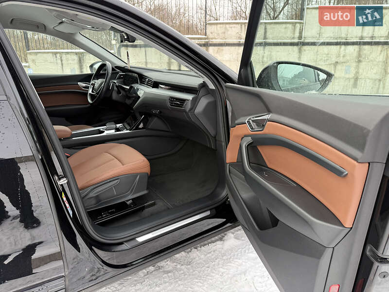 Внедорожник / Кроссовер Audi e-tron 2020 в Ровно