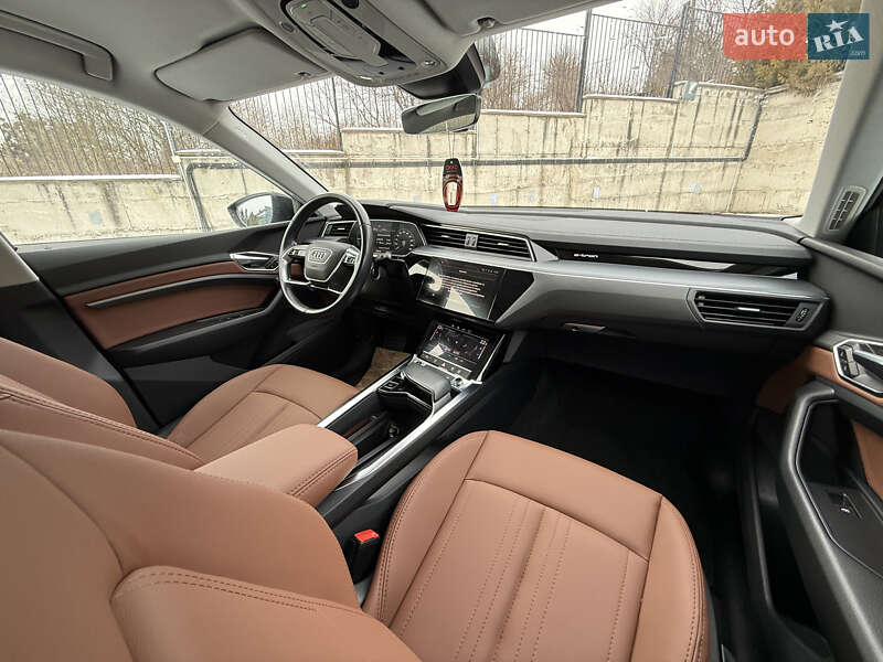 Внедорожник / Кроссовер Audi e-tron 2020 в Ровно