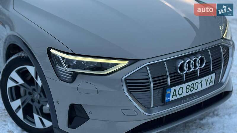 Внедорожник / Кроссовер Audi e-tron 2019 в Ужгороде