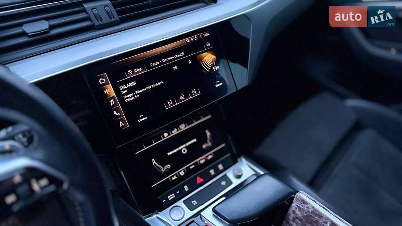 Внедорожник / Кроссовер Audi e-tron 2019 в Ужгороде