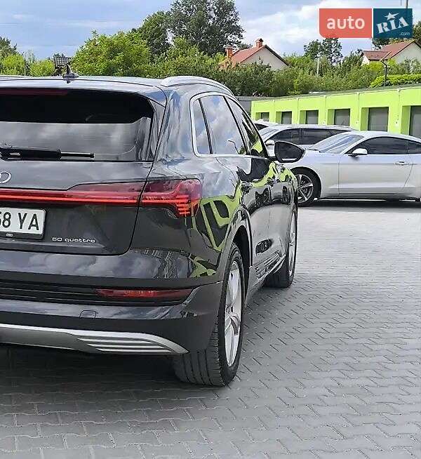 Внедорожник / Кроссовер Audi e-tron 2019 в Хмельницком фото 5 Внедорожник / Кроссовер Audi e-tron 2019 в Хмельницком