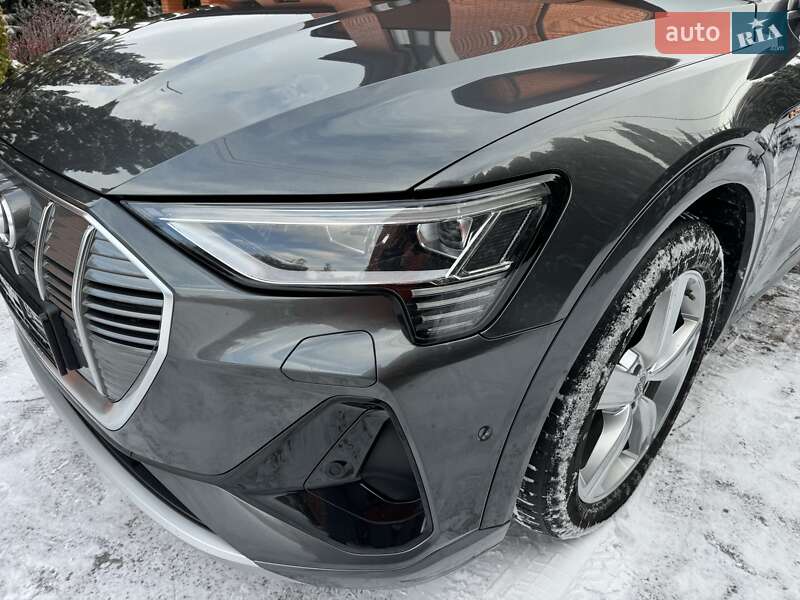 Внедорожник / Кроссовер Audi e-tron 2020 в Киеве