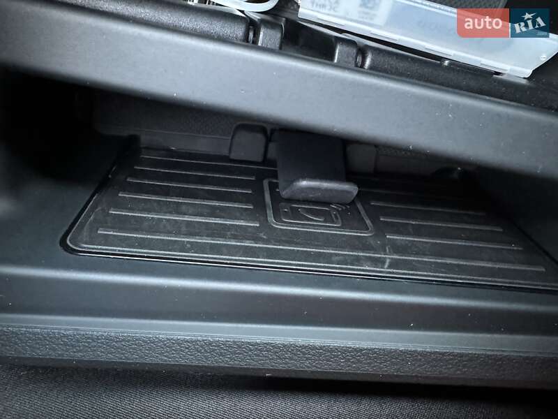 Внедорожник / Кроссовер Audi e-tron 2020 в Киеве