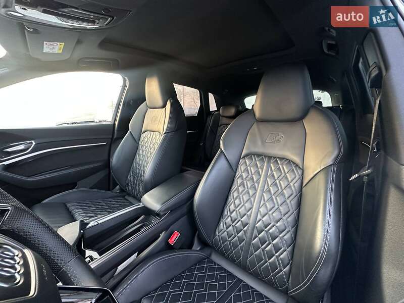 Внедорожник / Кроссовер Audi e-tron 2021 в Львове
