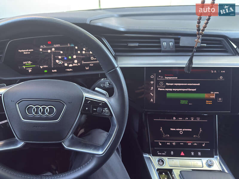 Внедорожник / Кроссовер Audi e-tron 2020 в Полтаве фото 32 Внедорожник / Кроссовер Audi e-tron 2020 в Полтаве