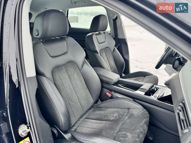 Внедорожник / Кроссовер Audi e-tron 2020 в Мукачево