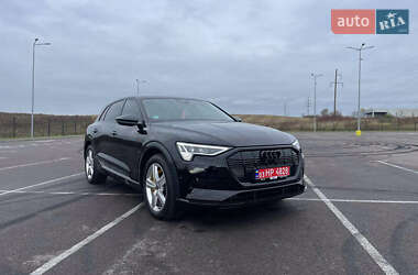 Позашляховик / Кросовер Audi e-tron 2019 в Одесі