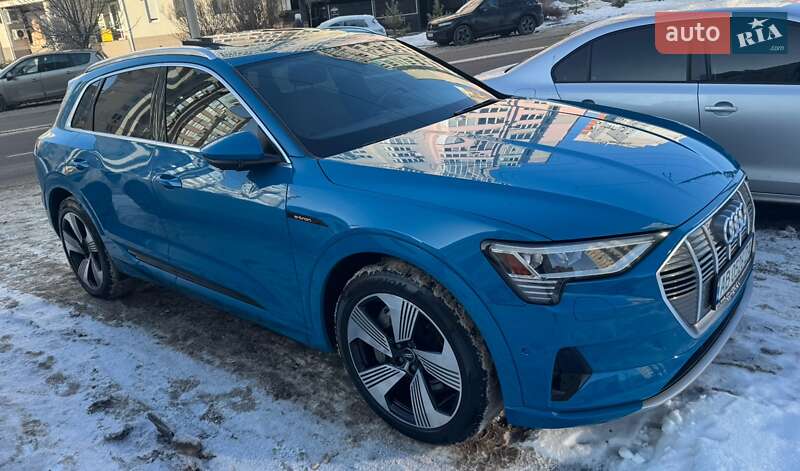 Внедорожник / Кроссовер Audi e-tron 2019 в Виннице