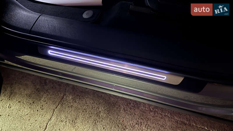 Внедорожник / Кроссовер Audi e-tron 2019 в Первомайске фото 32 Внедорожник / Кроссовер Audi e-tron 2019 в Первомайске