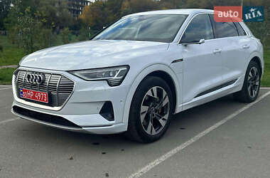 Позашляховик / Кросовер Audi e-tron 2022 в Одесі