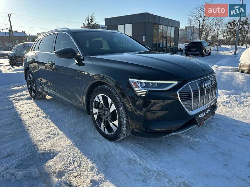 Внедорожник / Кроссовер Audi e-tron 2022 в Львове фото 2 Внедорожник / Кроссовер Audi e-tron 2022 в Львове