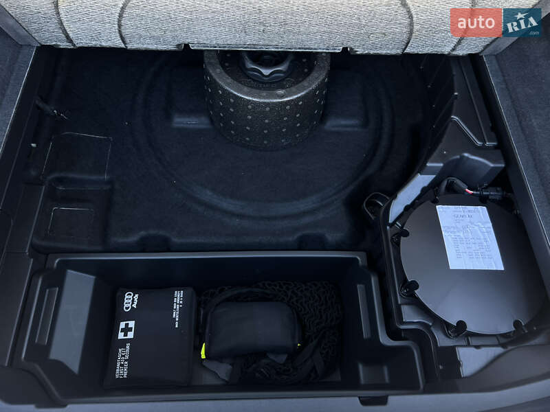 Внедорожник / Кроссовер Audi e-tron 2022 в Луцке