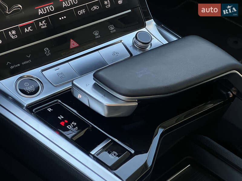 Внедорожник / Кроссовер Audi e-tron 2022 в Луцке