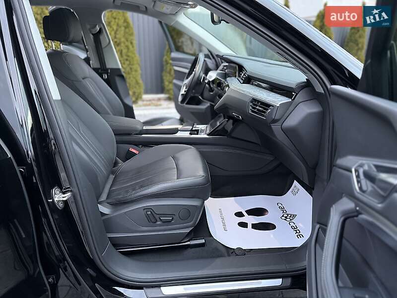 Позашляховик / Кросовер Audi e-tron 2021 в Львові