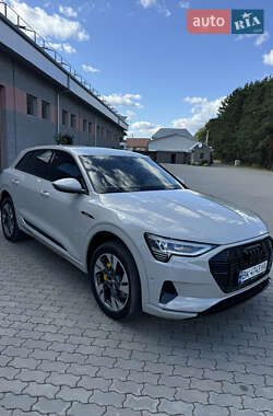 Внедорожник / Кроссовер Audi e-tron 2020 в Костополе