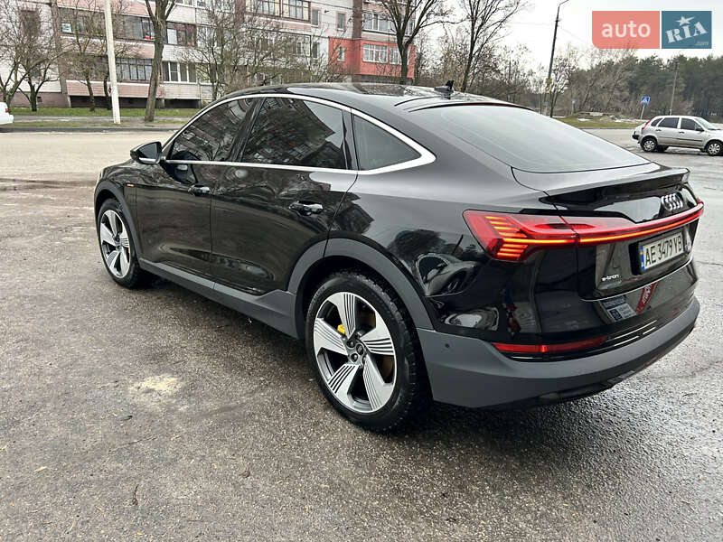 Внедорожник / Кроссовер Audi e-tron 2020 в Каменском фото 19 Внедорожник / Кроссовер Audi e-tron 2020 в Каменском