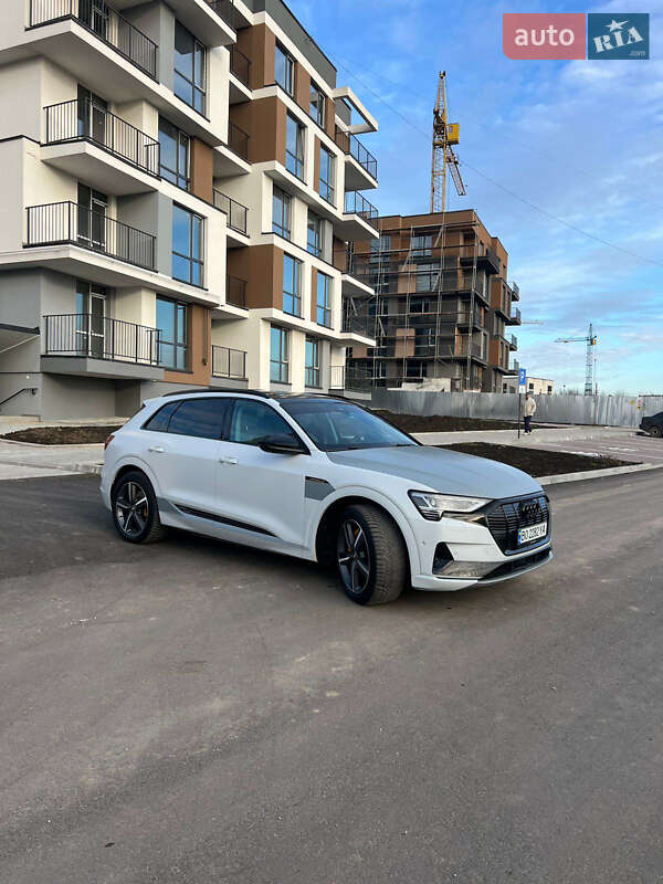 Внедорожник / Кроссовер Audi e-tron 2019 в Тернополе фото 2 Внедорожник / Кроссовер Audi e-tron 2019 в Тернополе