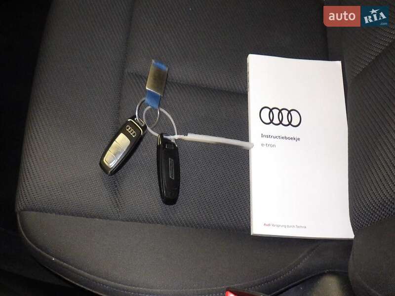 Внедорожник / Кроссовер Audi e-tron 2020 в Киеве фото 10 Внедорожник / Кроссовер Audi e-tron 2020 в Киеве