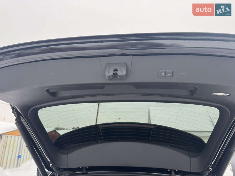 Внедорожник / Кроссовер Audi e-tron 2019 в Ровно
