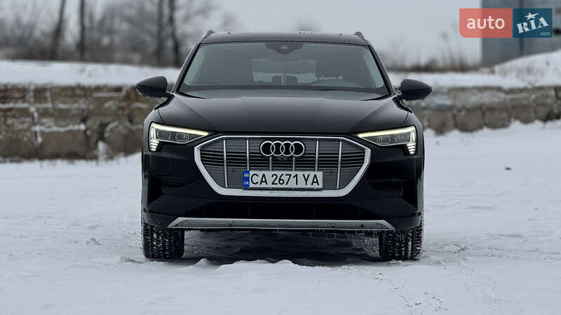 Позашляховик / Кросовер Audi e-tron 2019 в Умані фото 2 Позашляховик / Кросовер Audi e-tron 2019 в Умані
