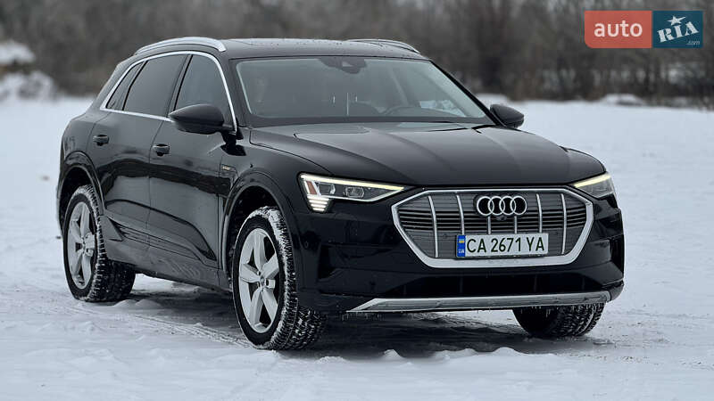 Позашляховик / Кросовер Audi e-tron 2019 в Умані фото Позашляховик / Кросовер Audi e-tron 2019 в Умані