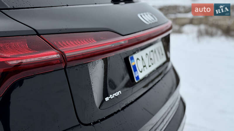 Позашляховик / Кросовер Audi e-tron 2019 в Умані фото 35 Позашляховик / Кросовер Audi e-tron 2019 в Умані