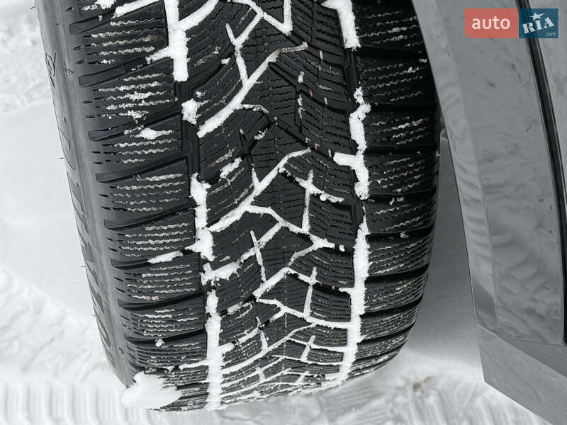 Внедорожник / Кроссовер Audi e-tron 2020 в Ровно