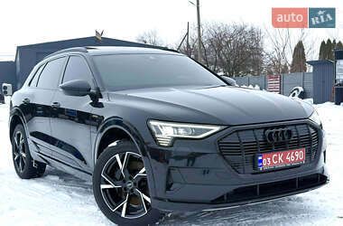 Позашляховик / Кросовер Audi e-tron 2020 в Рівному