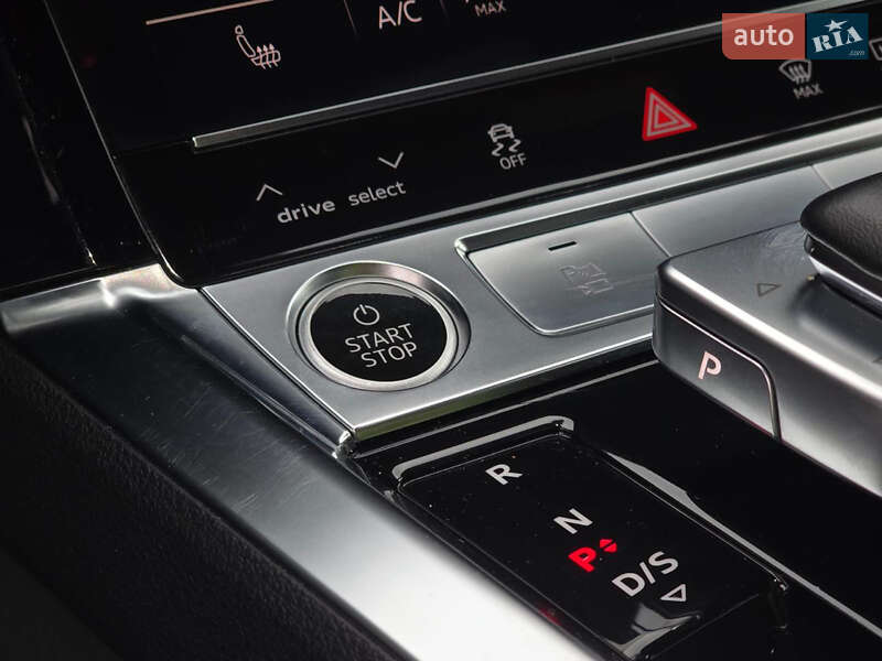 Внедорожник / Кроссовер Audi e-tron 2020 в Дрогобыче фото 3 Внедорожник / Кроссовер Audi e-tron 2020 в Дрогобыче