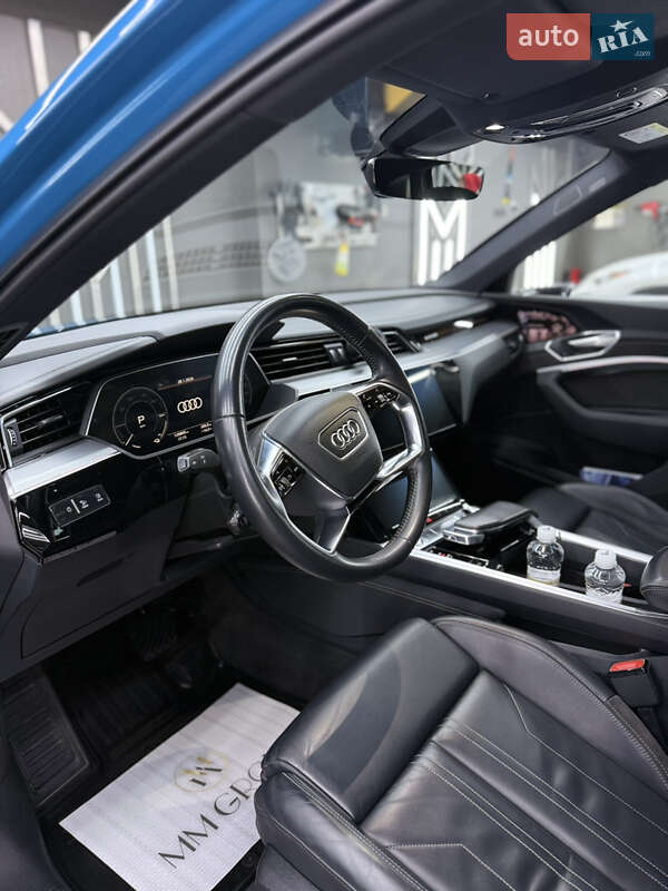 Внедорожник / Кроссовер Audi e-tron 2019 в Ужгороде фото 22 Внедорожник / Кроссовер Audi e-tron 2019 в Ужгороде