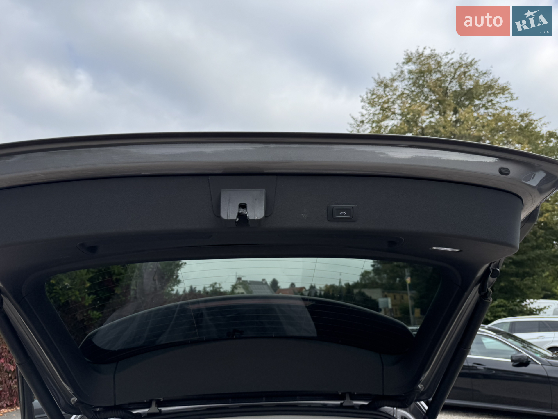 2021 Audi e-tron - мініатюра 14