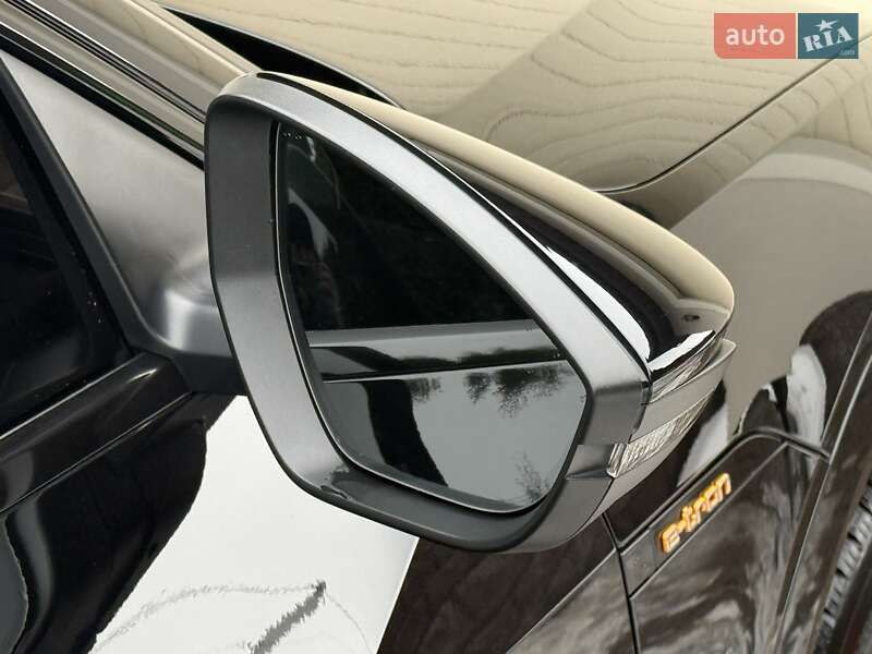 Внедорожник / Кроссовер Audi e-tron 2020 в Ровно