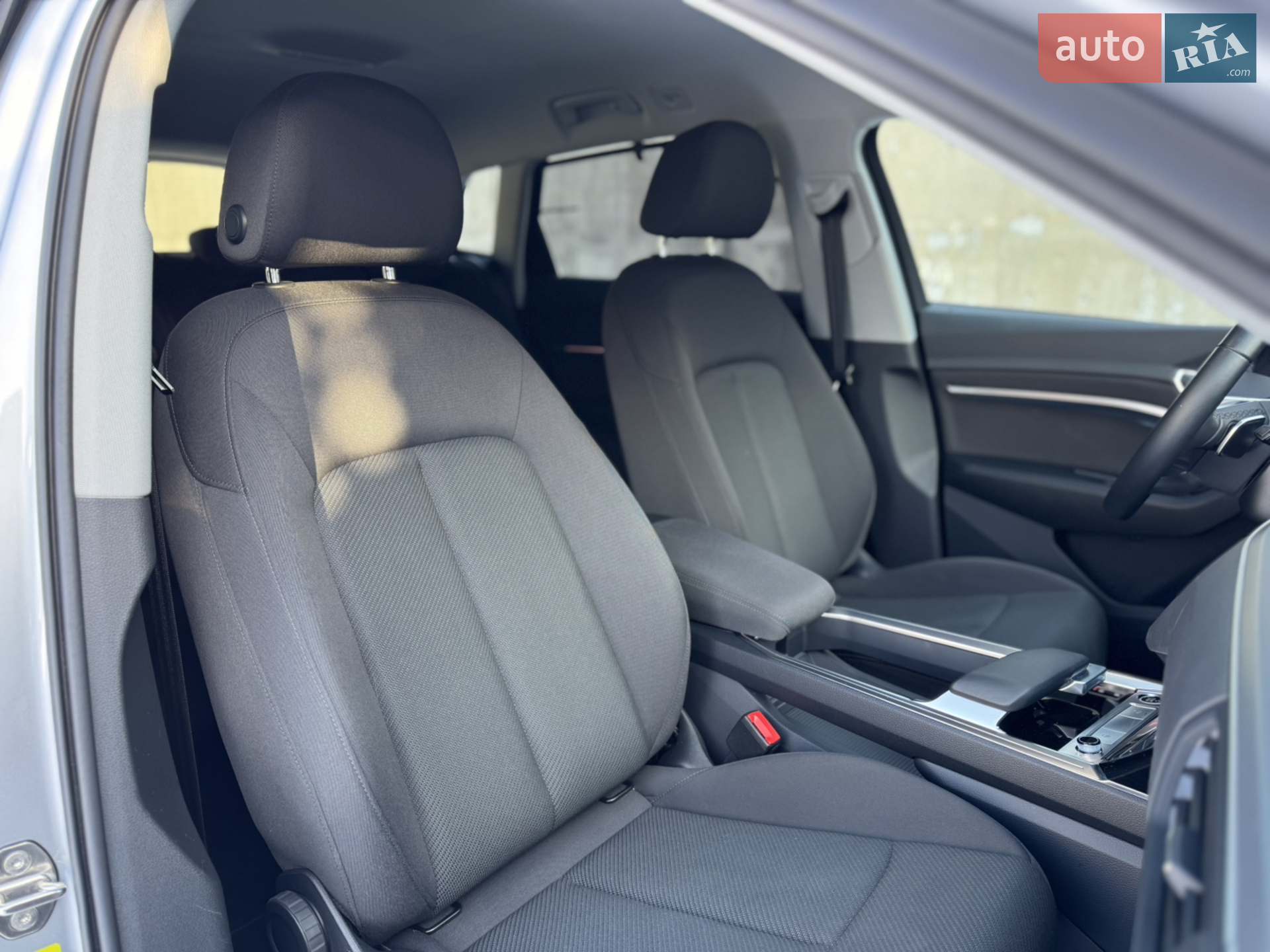 2021 Audi e-tron - мініатюра 61
