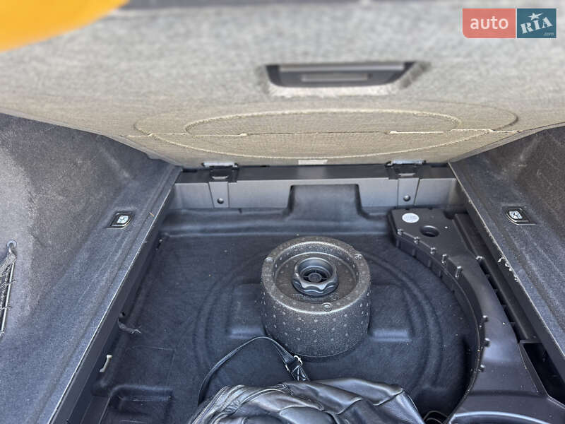 Внедорожник / Кроссовер Audi e-tron 2021 в Киеве