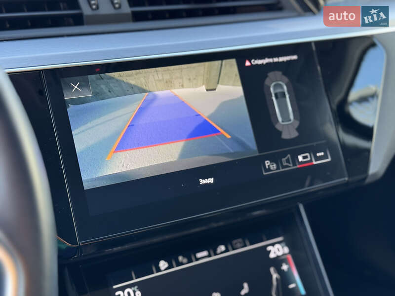 Внедорожник / Кроссовер Audi e-tron 2021 в Киеве