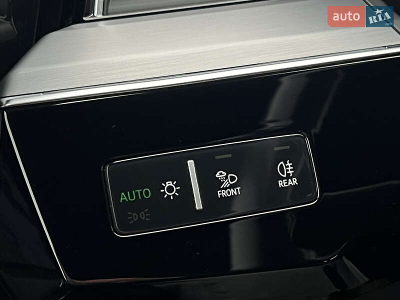 Внедорожник / Кроссовер Audi e-tron 2020 в Луцке фото 76 Внедорожник / Кроссовер Audi e-tron 2020 в Луцке