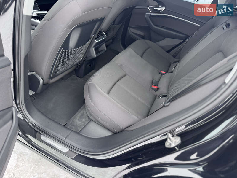 Внедорожник / Кроссовер Audi e-tron 2020 в Ивано-Франковске