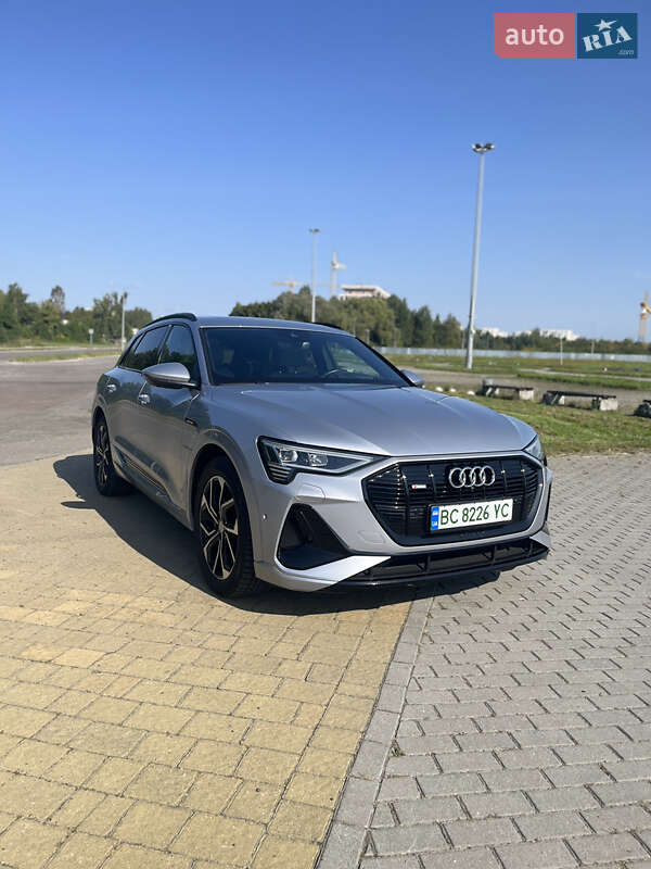 Позашляховик / Кросовер Audi e-tron 2022 в Львові фото 30 Позашляховик / Кросовер Audi e-tron 2022 в Львові