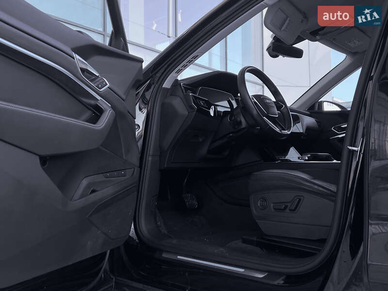 Внедорожник / Кроссовер Audi e-tron 2021 в Львове фото 8 Внедорожник / Кроссовер Audi e-tron 2021 в Львове