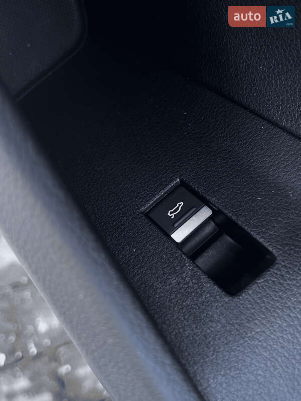 Внедорожник / Кроссовер Audi e-tron 2021 в Львове фото 13 Внедорожник / Кроссовер Audi e-tron 2021 в Львове