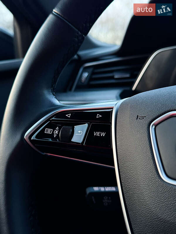 Позашляховик / Кросовер Audi e-tron 2022 в Одесі