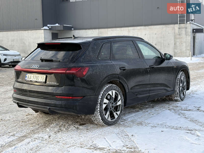Позашляховик / Кросовер Audi e-tron 2019 в Ірпені