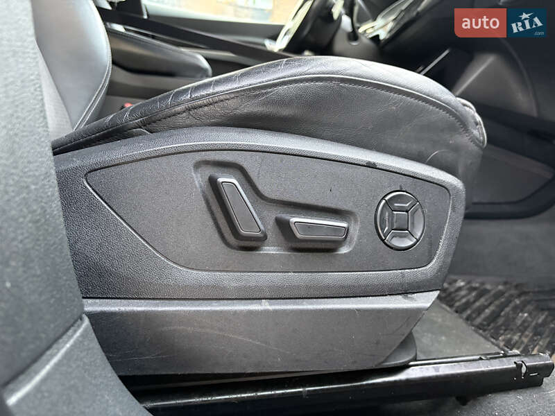 Позашляховик / Кросовер Audi e-tron 2019 в Ірпені