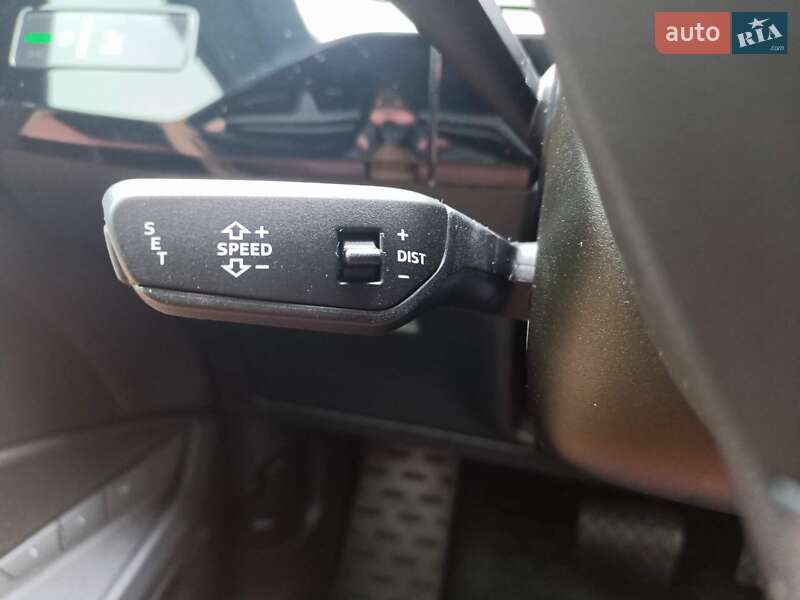 Позашляховик / Кросовер Audi e-tron 2022 в Львові
