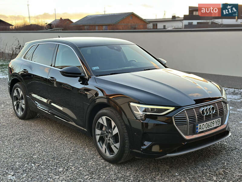Позашляховик / Кросовер Audi e-tron 2020 в Ужгороді