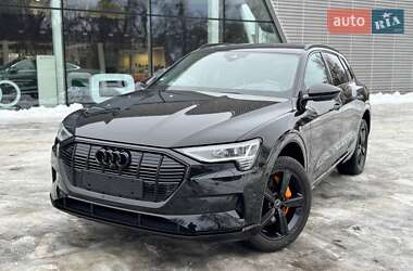 Внедорожник / Кроссовер Audi e-tron 2022 в Киеве